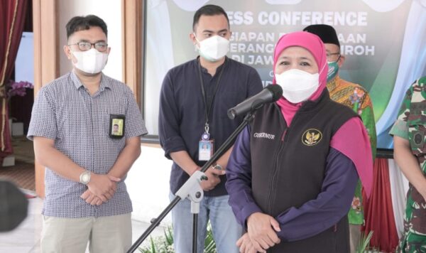 Selama pandemi, ini pertama kalinya jamaah umroh diberangkatkan dari Bandara Juanda
