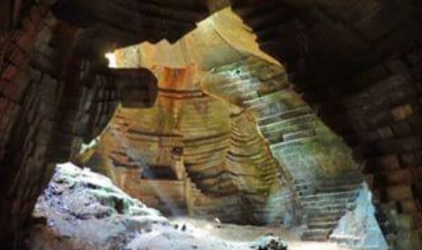 Pesona Goa Suci di Tuban, sudah ada sejak era Majapahit dan jadi primadona fotografer