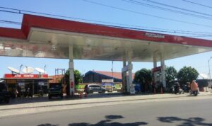 Harga BBM stabil di atas melambungnya harga minyak dunia