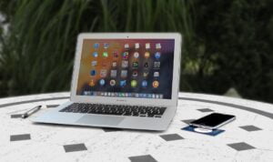 Anti Ribet, Cara Mudah Download Aplikasi di laptop