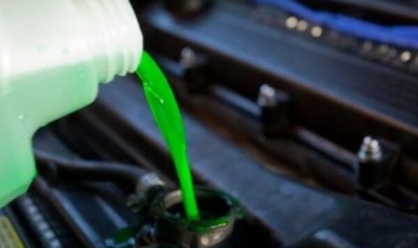 Mengapa Harus Menggunakan Coolant pada Radiator? Ini 5 Alasannya