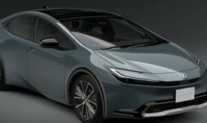 Mobil Terbaru Toyota Prius Hybrid, Segera Masuk Indonesia?