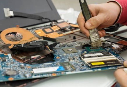 Cara Mengatasi Layar Laptop Mati Tapi Lampu Indikator Menyala