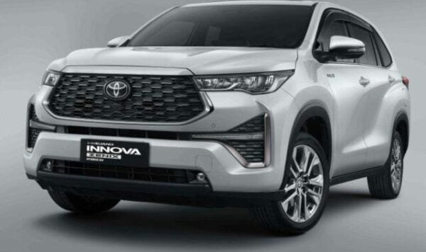 Daftar Mobil Hybrid di Indonesia Terbaru 2023