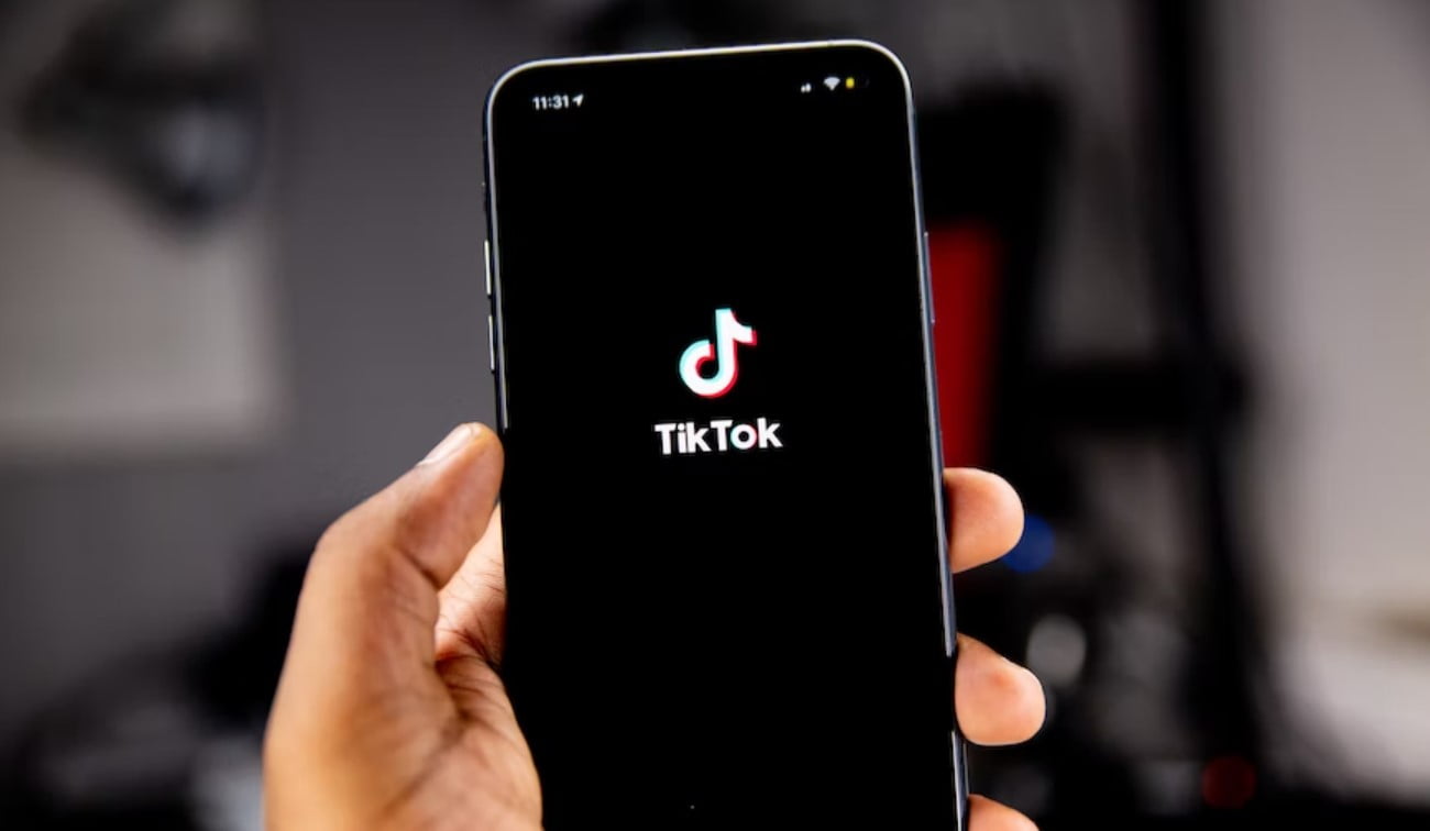 Menggunakan TikTok TV