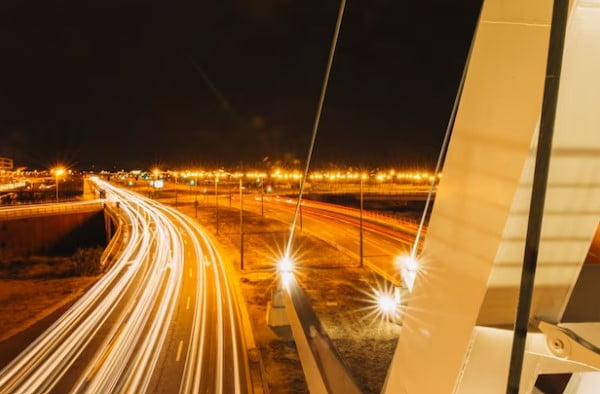 Cara Mengambil Foto Light Trail di HP Anda