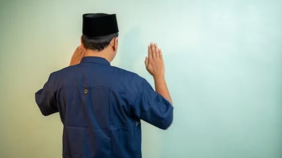 Bacaan Doa Qunut Subuh Sendirian