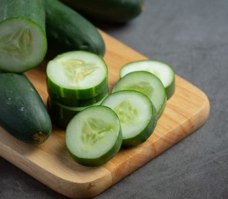Cara Efektif Memutihkan Wajah Secara Alami Tanpa Menggunakan Skincare
