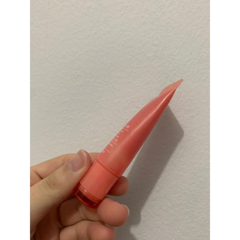 Bibir Sehat Bersinar dengan Laneige Lip Glowy Balm, Produk Perawatan Bibir Terbaik!