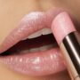 Tips Memiliki Bibir Menawan Seharian dengan 5 Merek Lipstik Wardah Bertekstur Ringan yang Populer di Berbagai Tempat