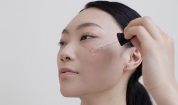 Top 15 Produk Krim Penghilang Bintik Hitam pada Wajah Terunggul, Kulit Wajah Menjadi Cerah Bebas dari Noda Hitam