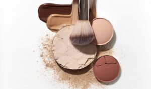 11 Pilihan Bedak Padat Berkualitas Tinggi Disukai Oleh Para Artis, Harga Terjangkau dan Daya Tahan Lama, Nomor 5 Sering Dicari