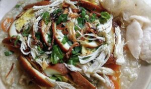4 Manfaat Tersembunyi Bubur Sop Ayam Kuliner Khas Cirebon yang Bikin Lidah Bergoyang! Nomor 3 Luar Biasa!
