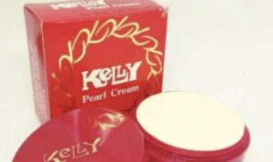 4 Tips Menggunakan Bedak Kelly Agar Tidak Mudah Luntur dan Tahan Lama Sepanjang Hari, Temukan Tipsnya di Sini