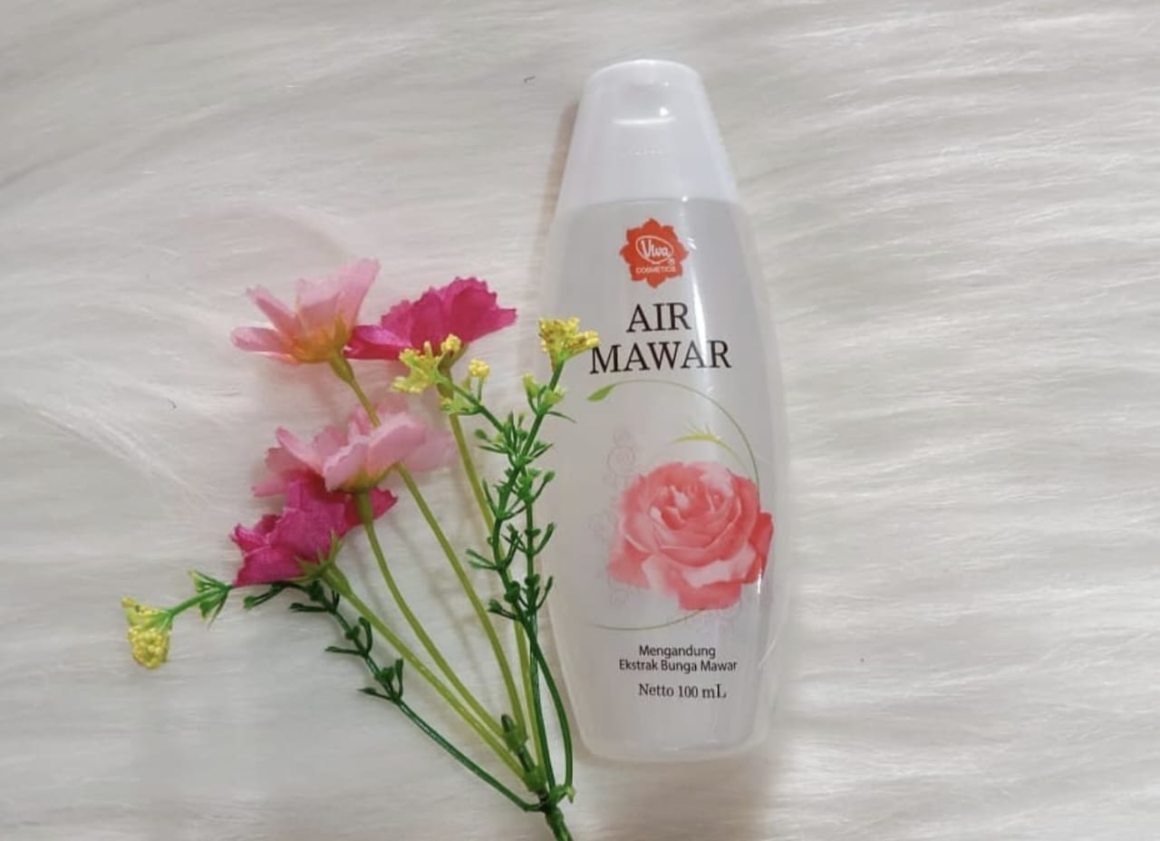 Cara Ampuh Memanfaatkan Keajaiban Air Mawar Viva demi Wajah Lebih Bersinar dan Tampak Lebih Muda! Kamu Wajib Tahu Triknya...