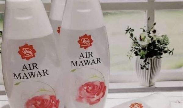 Cara Membuat Kulit Lebih Cerah dengan Lotion Pemutih Campuran Air Mawar dan Marina