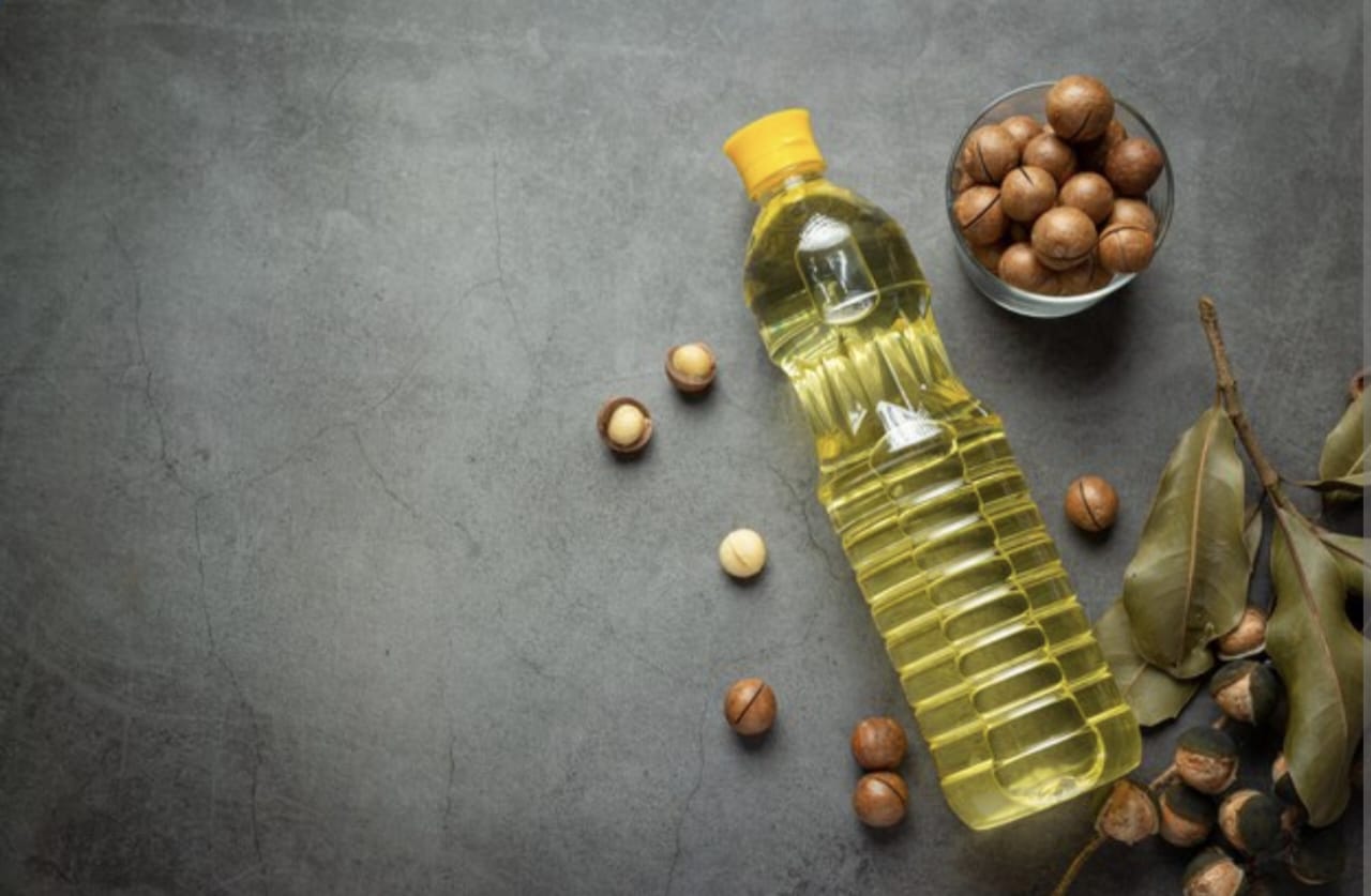 Cara Membuat Wajah Glowing Permanen dengan Racikan Alami Air Mawar dan Baby Oil Tips Seperti Artis Korea