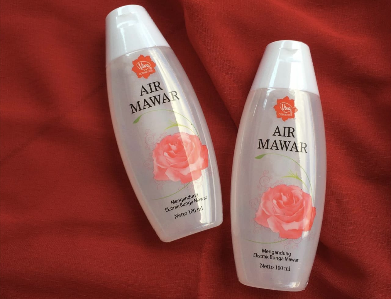 Cara Menggunakan Air Mawar Viva Sebelum Tidur Rahasia Kulit Glowing Saat Bangun! Jangan Lewatkan Trik Ini untuk Tidur Pulas dengan Kulit yang Memukau!