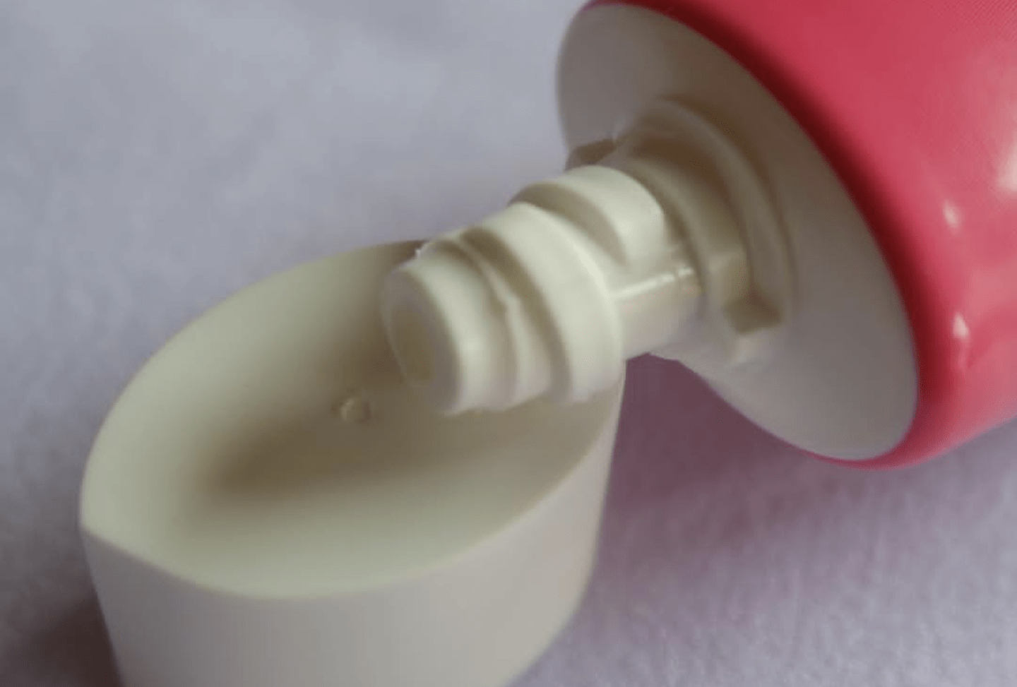 Cara Praktis Menggunakan Gabungan Fair n Lovely dan Air Mawar Viva untuk Krim Pemutih Wajah yang Efektif