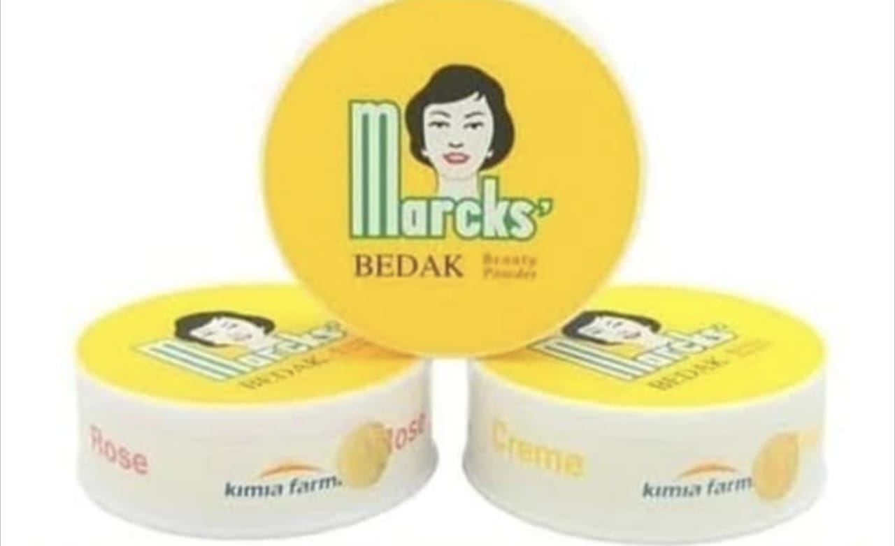 Cara Sederhana Membuat Masker Wajah Pemutih Menggunakan Bedak Marcks dan Air Mawar Viva! Hasilnya Ajaib! Klik di Sini untuk Tahu Caranya!