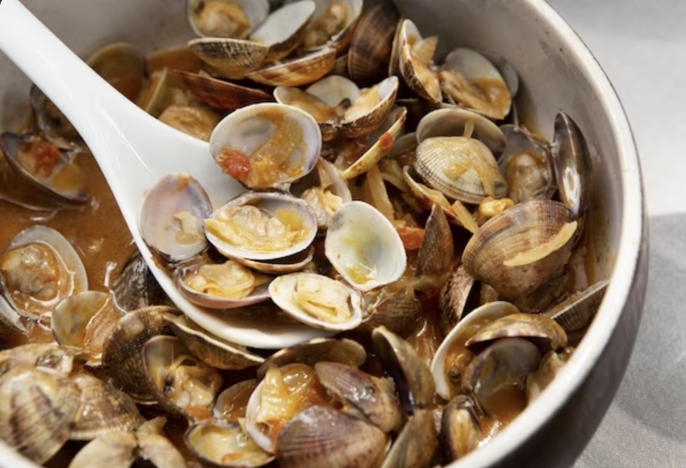 Hilangkan Risiko Keriput dengan 9 Jenis Makanan Kaya Kolagen! Jaga Kecantikan Kulitmu dengan Rajin Konsumsi Ini!