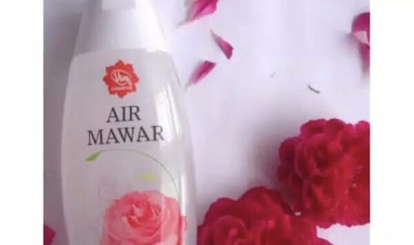 Miliki Kulit Sehalus Artis Jepang dengan Rahasia Air Mawar Viva dan 3 Bahan Ini! Yuk, Pelajari Cara Pembuatannya!