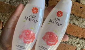 Rahasia Kilau Viva Air Mawar untuk Kulit Cerah 100%, Terbebas dari Noda Gelap! Temukan Semua di Sini!