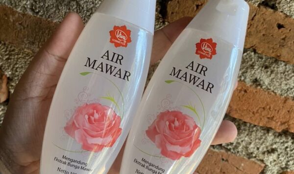 Rahasia Kilau Viva Air Mawar untuk Kulit Cerah 100%, Terbebas dari Noda Gelap! Temukan Semua di Sini!