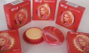 Rahasia Kulit Wajah yang Glowing, Cerah, dan Kenyal Terungkap! Ini Dia Manfaat dan Cara Pakai Bedak Kelly dan Skincare Viva yang Tidak Boleh Anda Lewatkan!