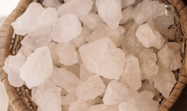 Rahasia Mengejutkan Tawas, Taklukkan Bau Ketiak dengan Mudah!