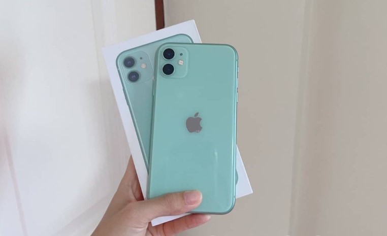 iPhone 11