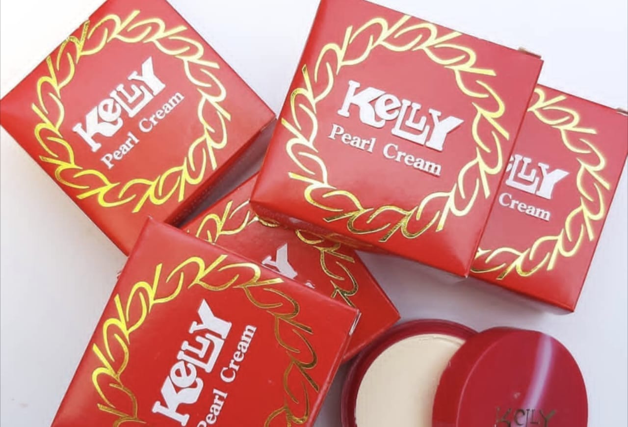 Tips Membuat Krim Wajah Cerah seperti Artis Jepang dengan Air Mawar Viva, Bedak Kelly, dan Baby Oil