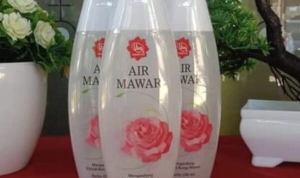 Trik Hebat Penggunaan Air Mawar Viva Untuk Mendapatkan Wajah Cerah Seharian, Simak Yuk Panduan dan Langkahnya!