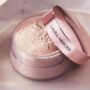 5 Bedak Padat Teratas yang Membantu Makeup Tahan Lama