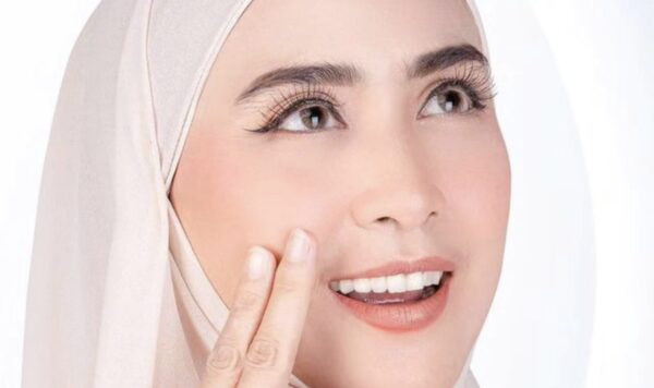 5 Tips Memilih Krim Wajah Terbaik untuk Kulit Usia 40 Tahun di Tahun 2023: Kenali Masalah Kulit yang Umum Terjadi
