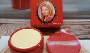 7 Tips Menggunakan Bedak Kelly untuk Wajah Putih yang Efektif