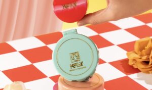 Cara Efektif Menggunakan Bedak Kelly untuk Tampil Cerah dan Tahan Lama