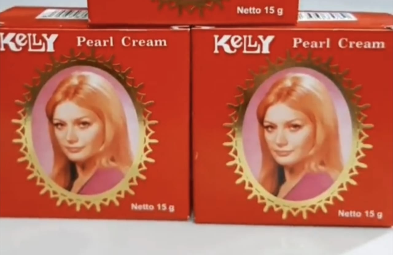 Cara Efektif Menggunakan Krim Kelly untuk Mendapatkan Wajah Lebih Cerah dan Mulus, Ikuti 4 Langkah Pintar Ini Agar Hasilnya Putih Permanen. Simak Petunjuknya!