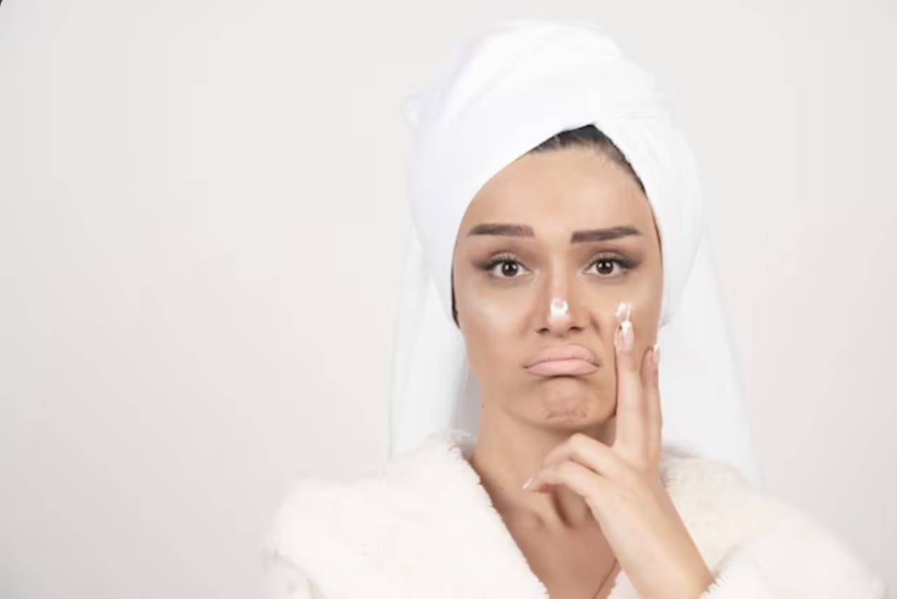 Ciri-ciri Kulit Wajah Dehidrasi yang Perlu Anda Kenali dan Cara Mengatasinya