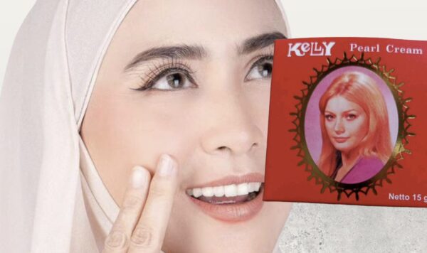 Ini Dia Cara Cepat Membuat Wajah Putih dan Tetap Awet Muda! Ikuti 3 Tips Meracik Bedak Kelly dengan Bahan Lainnya