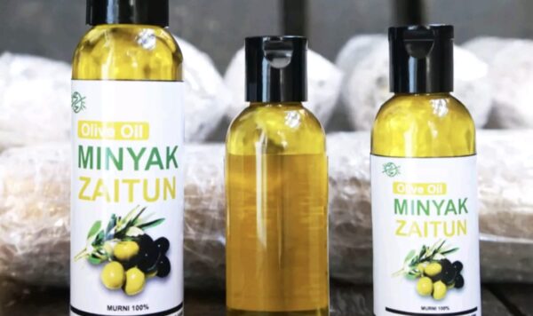 Inilah 6 Langkah Memutihkan Wajah dengan Minyak Zaitun, Membuat Kulit Cerah dan Glowing Seharian! Ikuti Panduannya di Sini