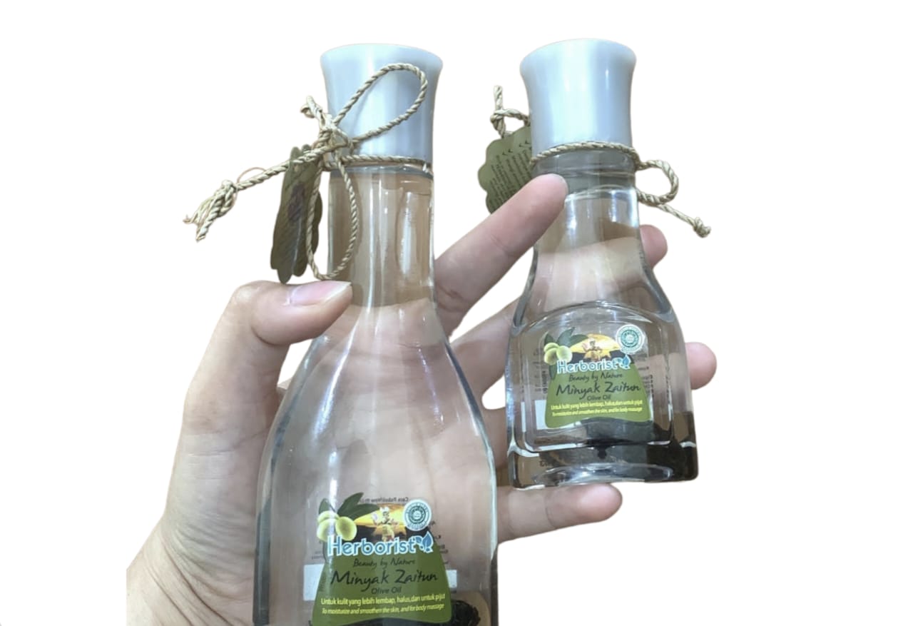 Minyak Zaitun Herborist Manfaat dan Panduan Penggunaan untuk Awet Muda di Usia 40an