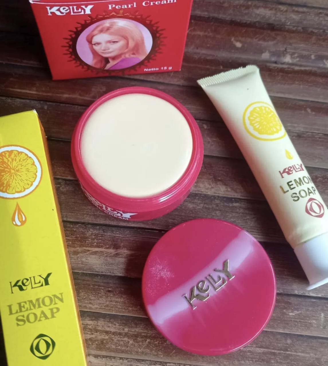 Panduan Lengkap Cara Menggunakan Krim Kelly untuk Kulit Bening, Glowing, dan Bebas Noda serta Flek Hitam