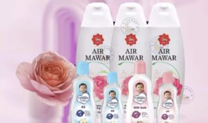Rahasia Krim Pemutih Wajah Mirip Artis Jepang! Inilah Cara Membuatnya dengan Air Mawar Viva dan Baby Oil untuk Kulit Putih dan Glowing yang Memukau