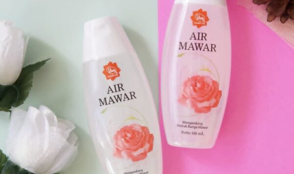 Rahasia Memutihkan Wajah dengan Mudah Menggunakan Air Mawar Viva dan Baby Oil: Ikuti Panduannya di Sini!