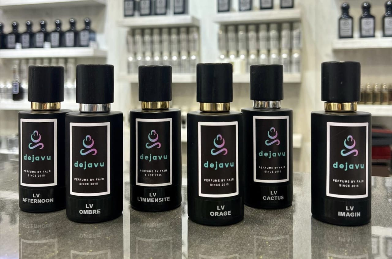 Rekomendasi 5 Parfum Wanita yang Cocok untuk Usia 40-an, dengan Aroma Tahan Lama, Segar, dan Elegan yang Memikat