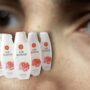 Tips Ampuh Mengatasi Flek Hitam Membandel dengan Air Mawar Viva! Campur 1 Bahan Rahasia Ini untuk Kulit Lebih Cerah dan Mudah Dilakukan!