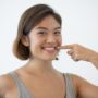 Tips Memutihkan Gigi dan Mengatasi Bau Mulut Tanpa Lemon dan Garam Menggunakan Satu Jenis Minyak