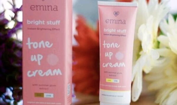 Tone UP Cream Emina Dipakai Setelah? Temukan Jawabannya Disini!