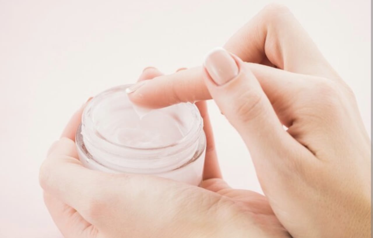Perbedaan Warna Cream Siang dan Malam